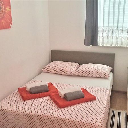 Guest House Jasna Novalja Dış mekan fotoğraf