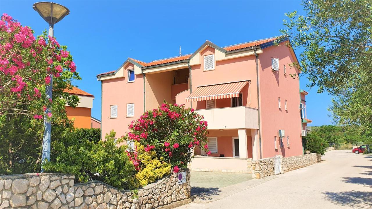 Guest House Jasna Novalja Dış mekan fotoğraf